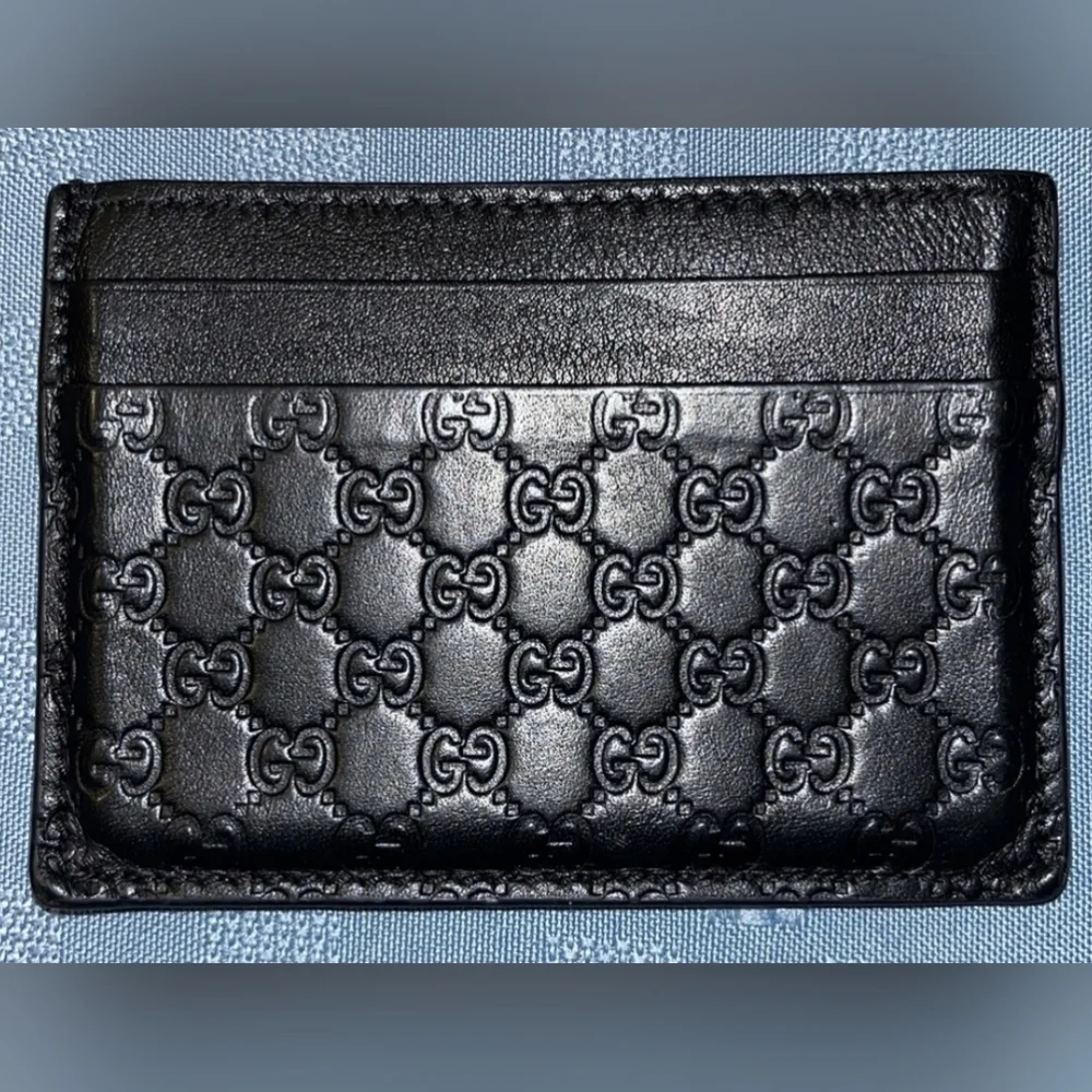 Gucci GG MicroGuccissima Black Leather Card Holder